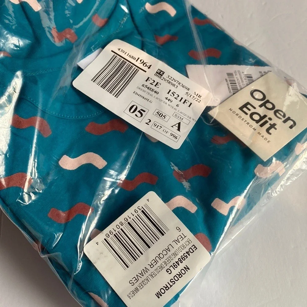 Open Edit Easy Bold Long Sleeve Teal  Tiered Lacquer Waves dress,‎ Size 6, NWT